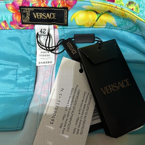 Versace printed pencil skirt SZ 42 US 6 - Picture 6 of 6